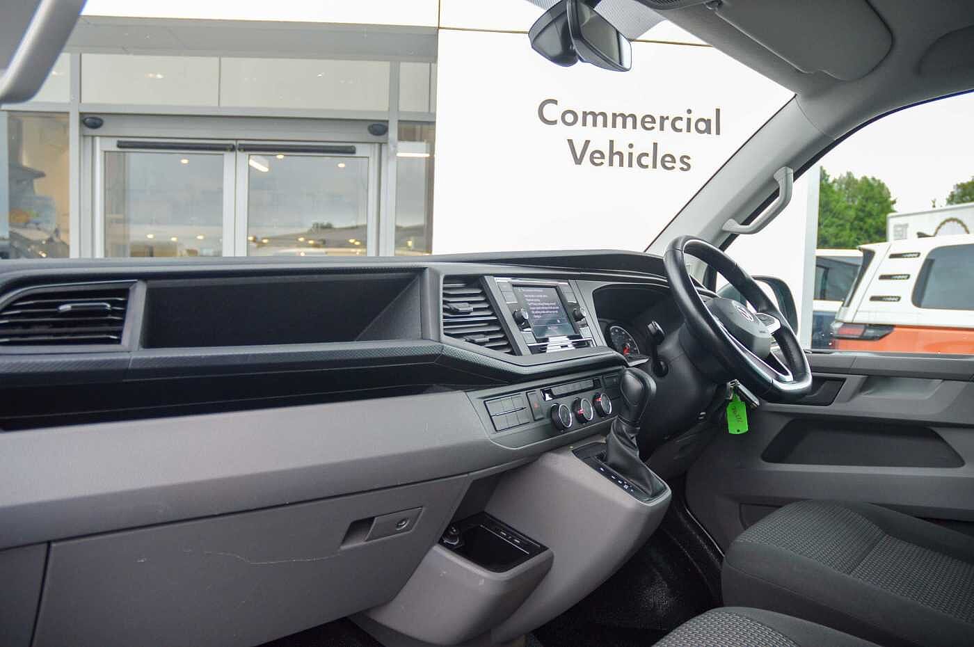 Volkswagen Transporter 2.0TDI 150ps T32 Highline swb Kombi