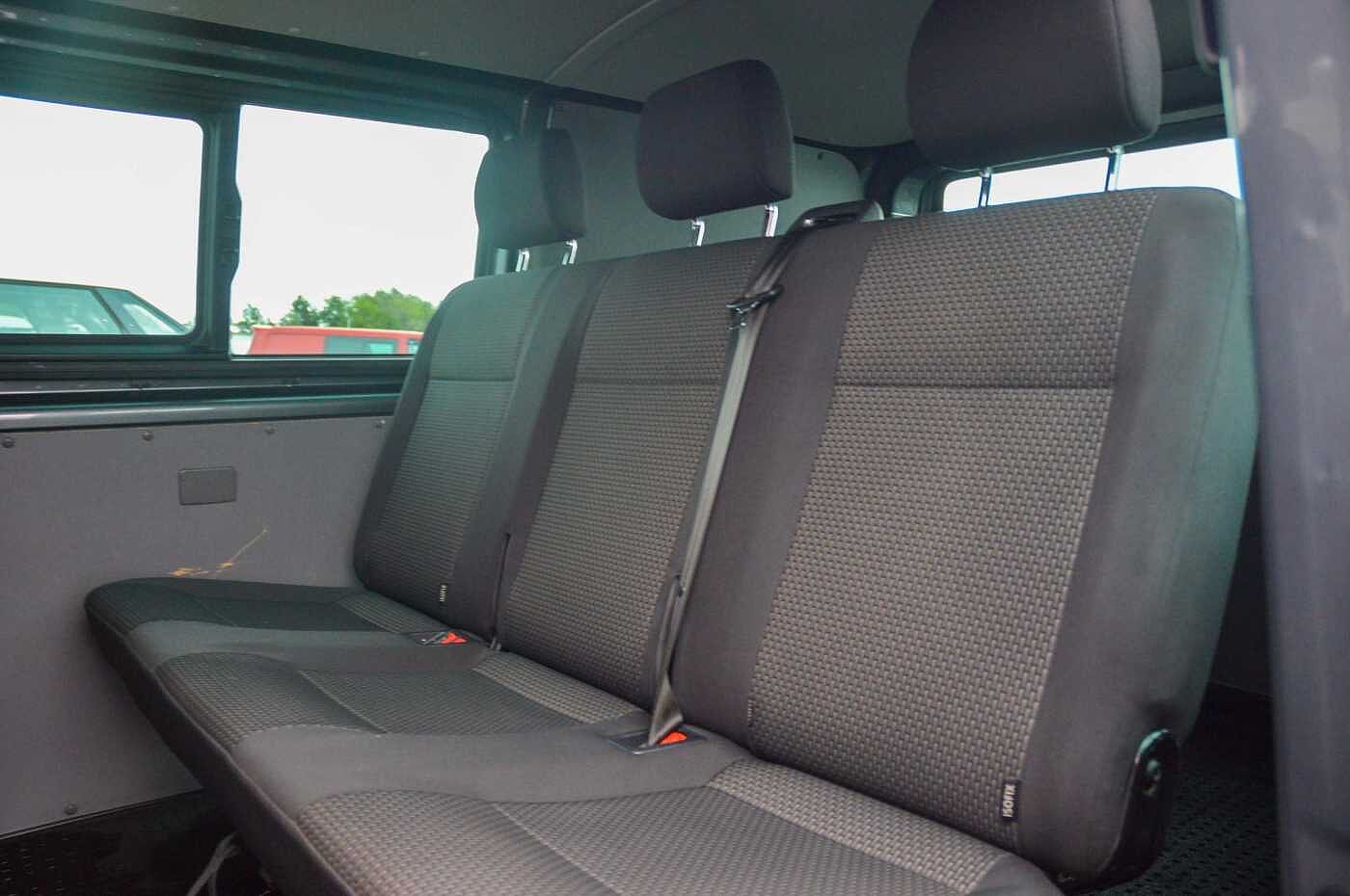 Volkswagen Transporter 2.0TDI 150ps T32 Highline swb Kombi
