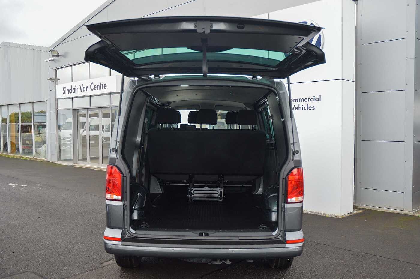 Volkswagen Transporter 2.0TDI 150ps T32 Highline swb Kombi