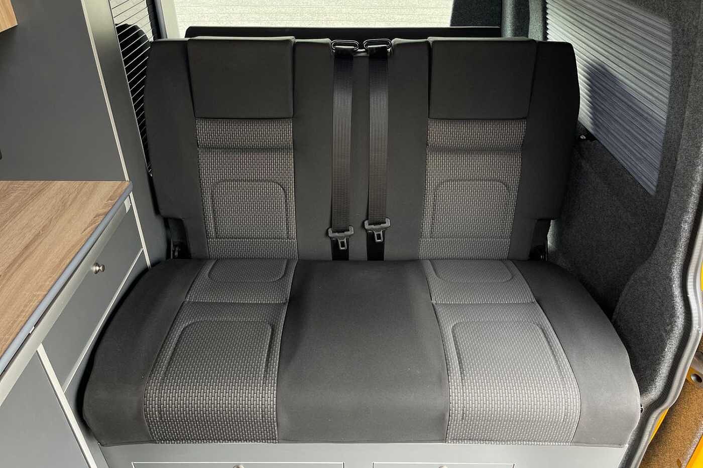 Volkswagen Transporter 2.0TDI 150PS T32 Highline SWB DSG Auto-4 Berth Camper-Delivery Miles Only