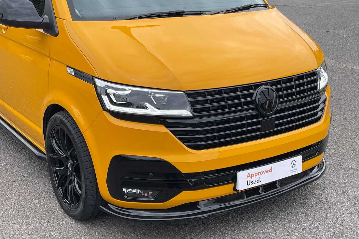 Volkswagen Transporter 2.0TDI 150PS T32 Highline SWB DSG Auto-4 Berth Camper-Delivery Miles Only