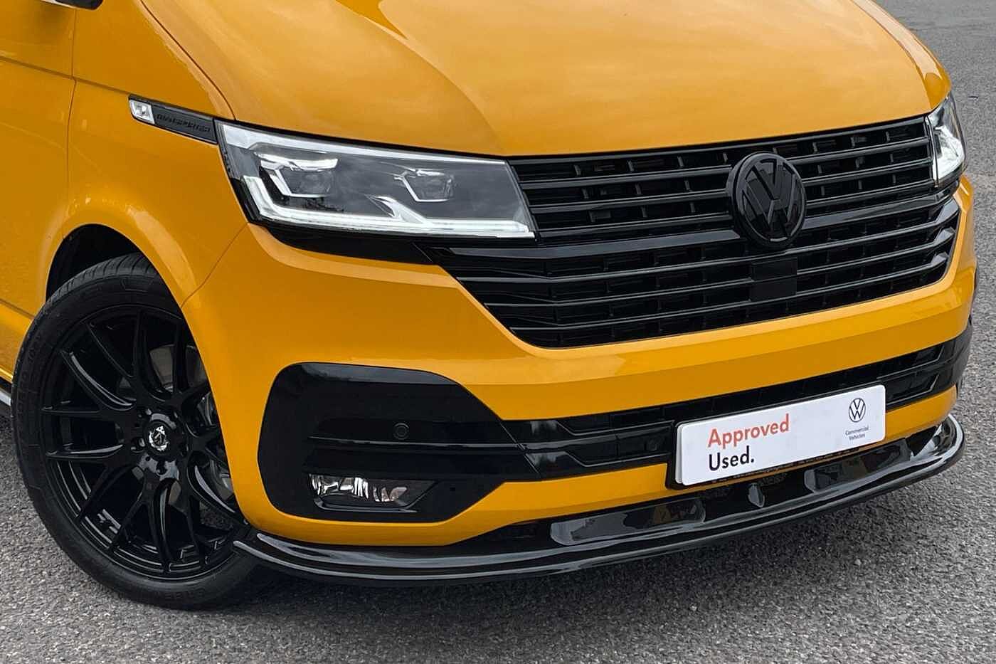 Volkswagen Transporter 2.0TDI 150PS T32 Highline SWB DSG Auto-4 Berth Camper-Delivery Miles Only