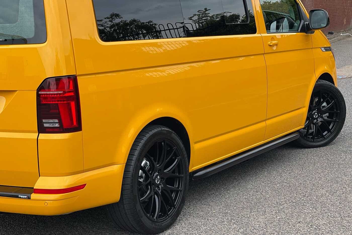 Volkswagen Transporter 2.0TDI 150PS T32 Highline SWB DSG Auto-4 Berth Camper-Delivery Miles Only