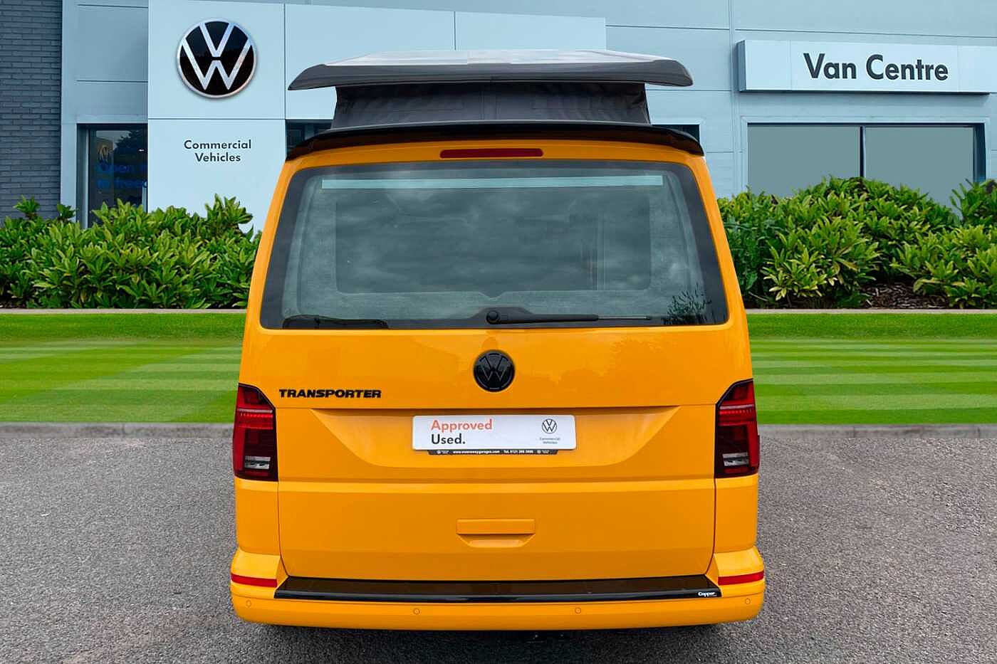 Volkswagen Transporter 2.0TDI 150PS T32 Highline SWB DSG Auto-4 Berth Camper-Delivery Miles Only