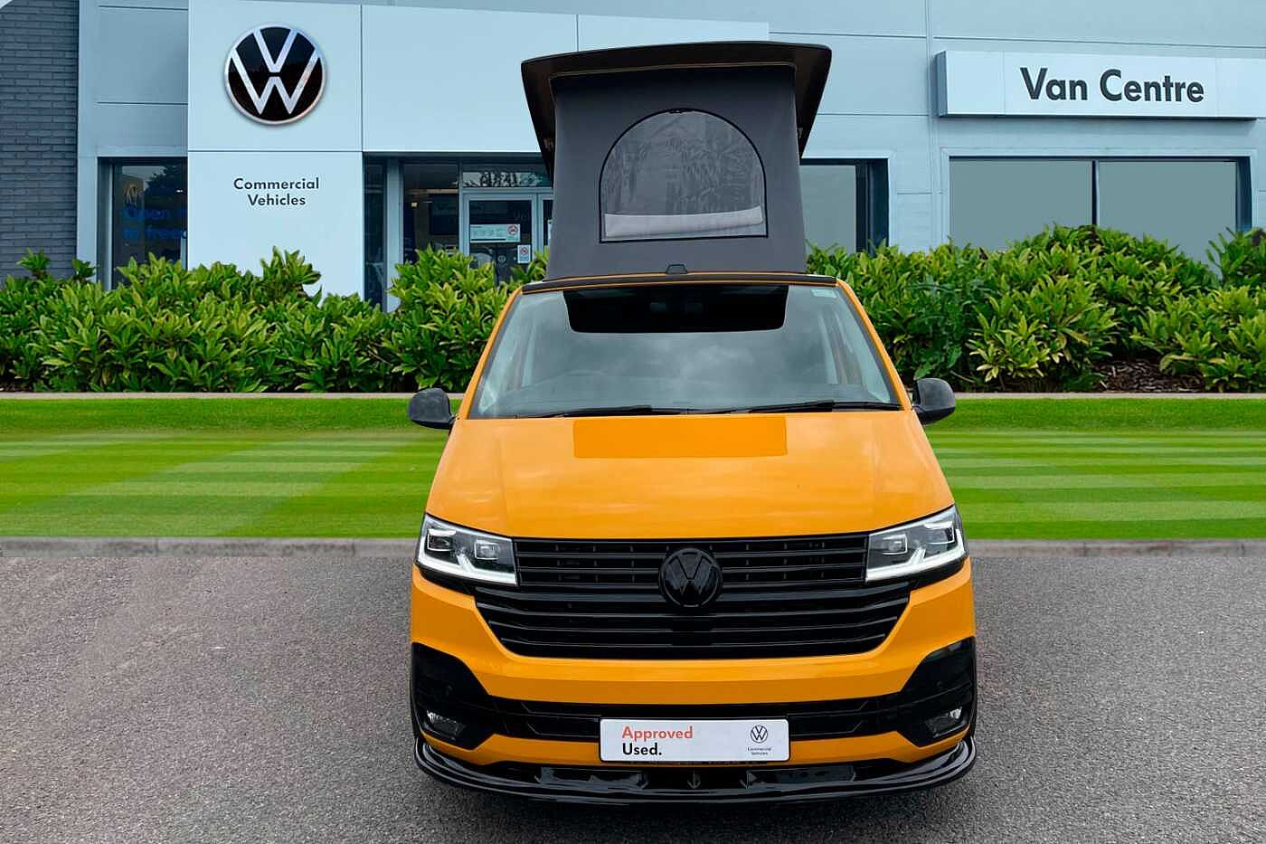 Volkswagen Transporter 2.0TDI 150PS T32 Highline SWB DSG Auto-4 Berth Camper-Delivery Miles Only