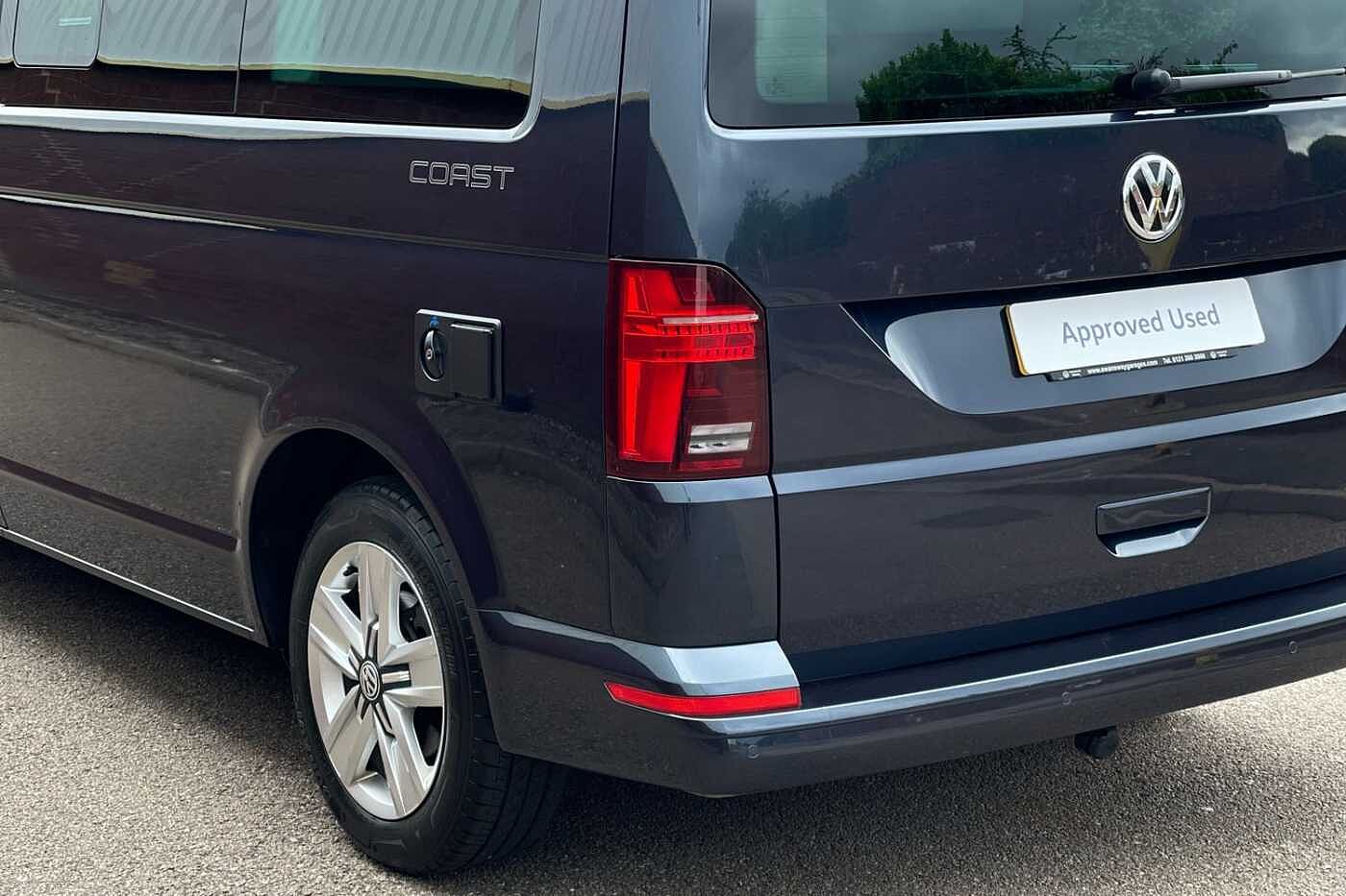 Volkswagen California Diesel Estate 2.0 TDI Coast DSG Auto (5 Seats)
