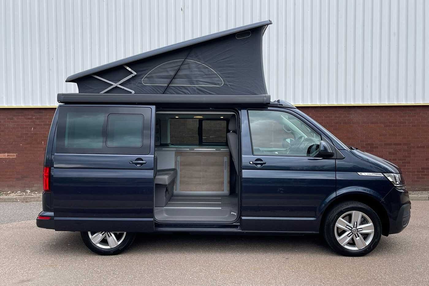Volkswagen California Diesel Estate 2.0 TDI Coast DSG Auto (5 Seats)