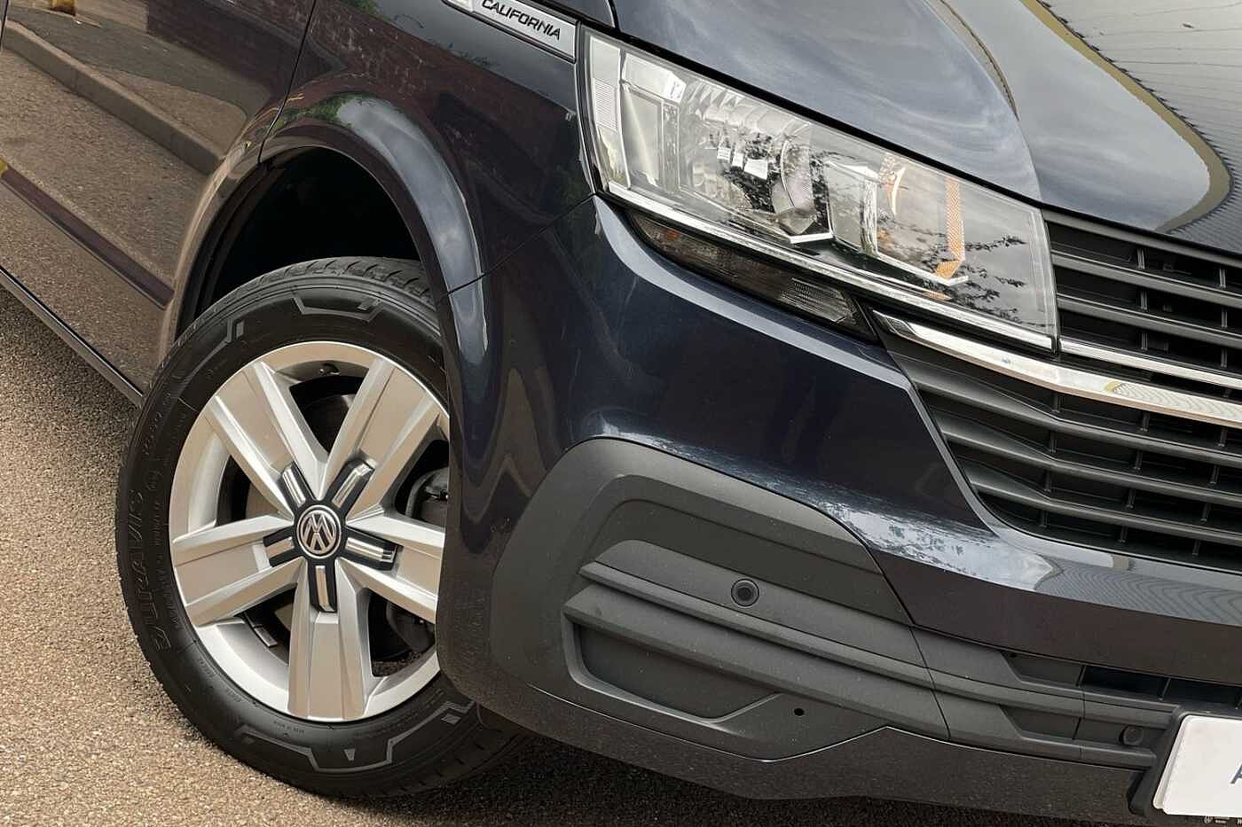 Volkswagen California Diesel Estate 2.0 TDI Coast DSG Auto (5 Seats)