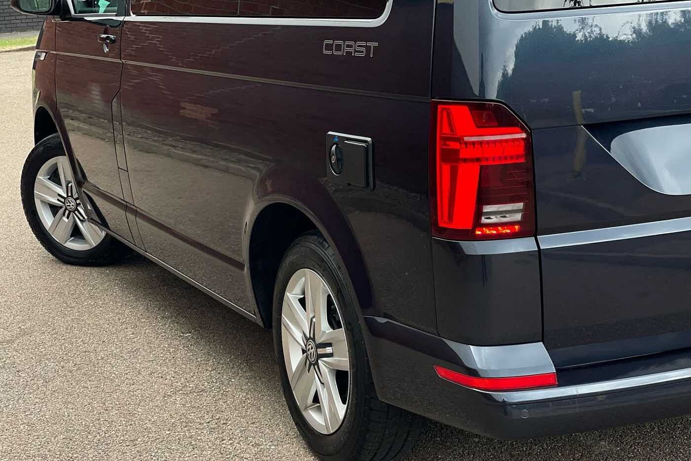 Volkswagen California Diesel Estate 2.0 TDI Coast DSG Auto (5 Seats)