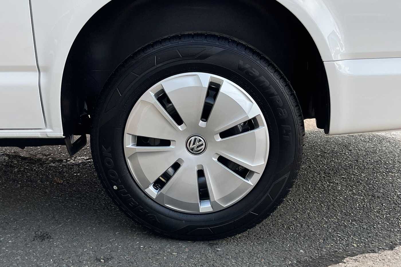 Volkswagen Transporter T28 SWB Diesel 2.0 TDI 110 Startline Business Pack + Appearance Pack-Delivery Miles Only!