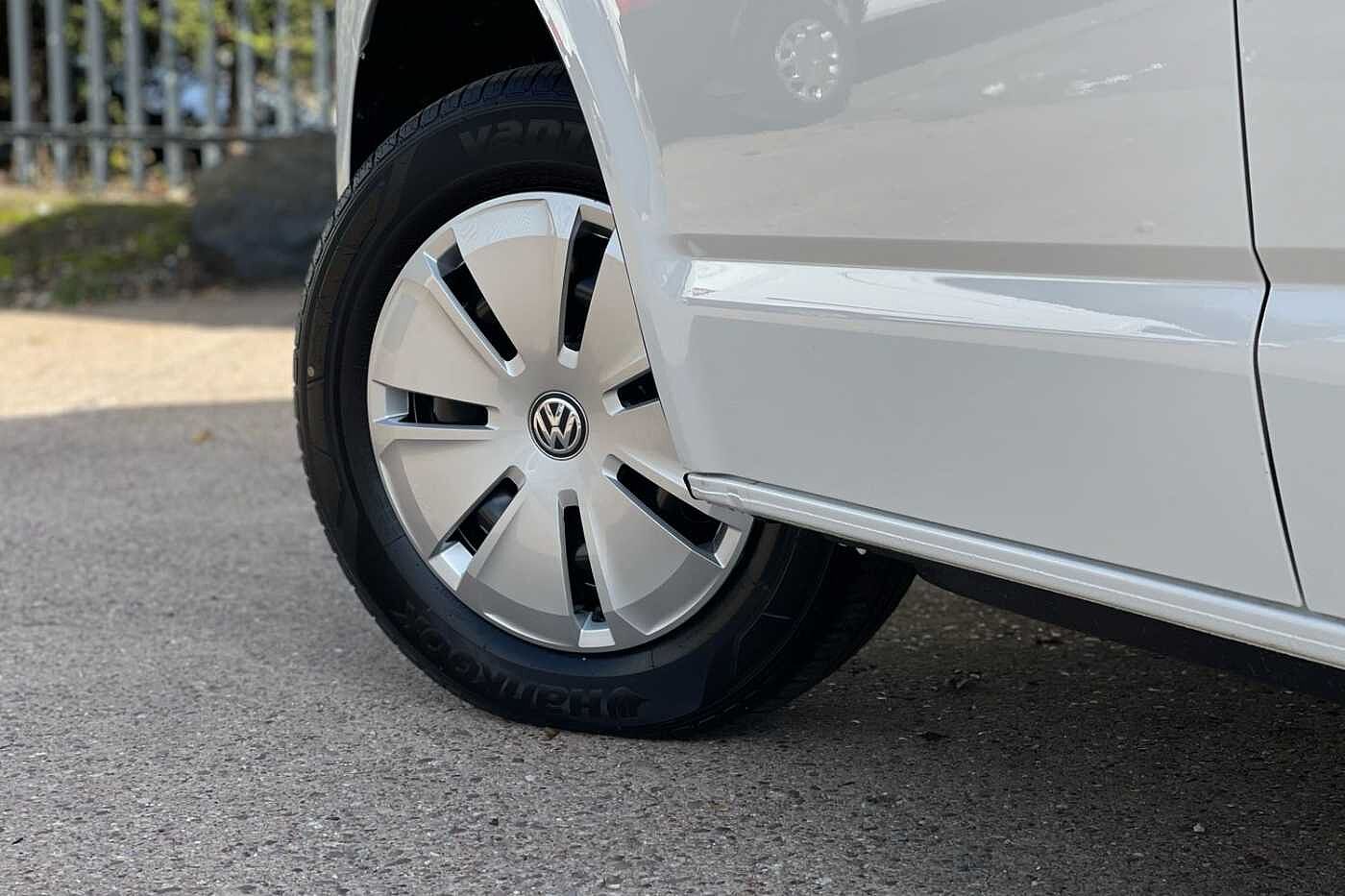 Volkswagen Transporter T28 SWB Diesel 2.0 TDI 110 Startline Business Pack + Appearance Pack-Delivery Miles Only!