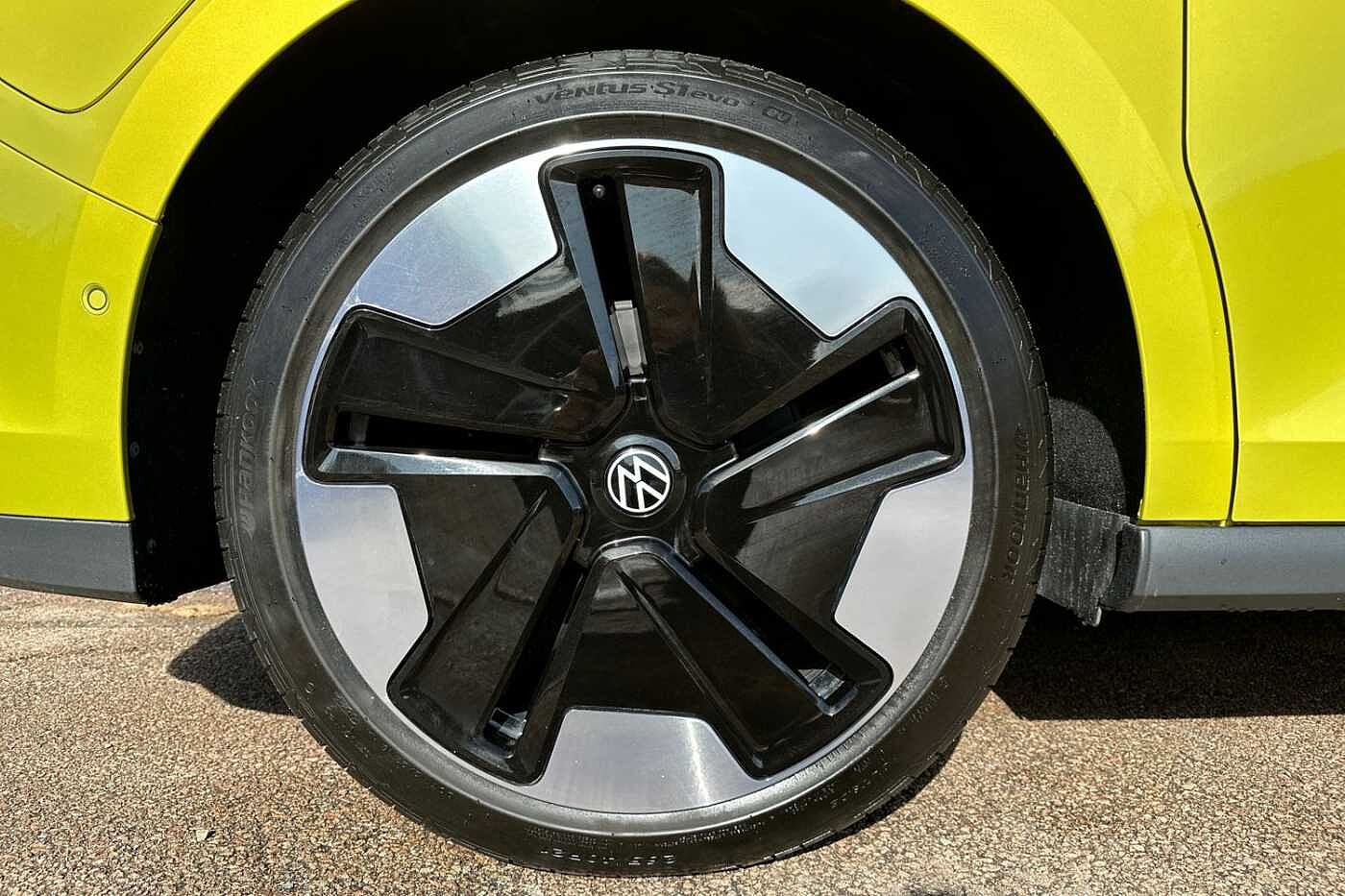 Volkswagen ID.Buzz ID. Buzz 1st Edition SWB 204 PS 77 kWh Pro Electric 2023