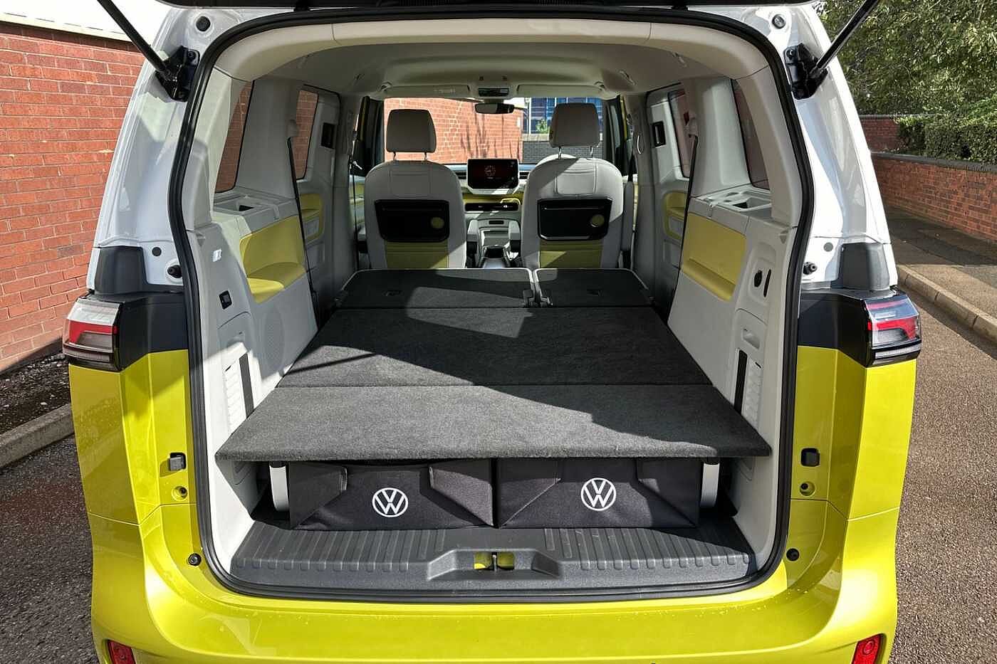 Volkswagen ID.Buzz ID. Buzz 1st Edition SWB 204 PS 77 kWh Pro Electric 2023