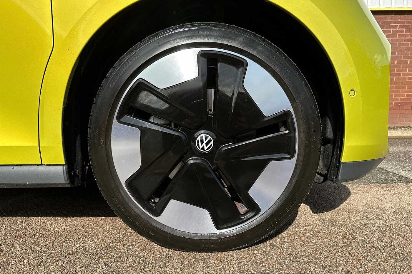 Volkswagen ID.Buzz ID. Buzz 1st Edition SWB 204 PS 77 kWh Pro Electric 2023