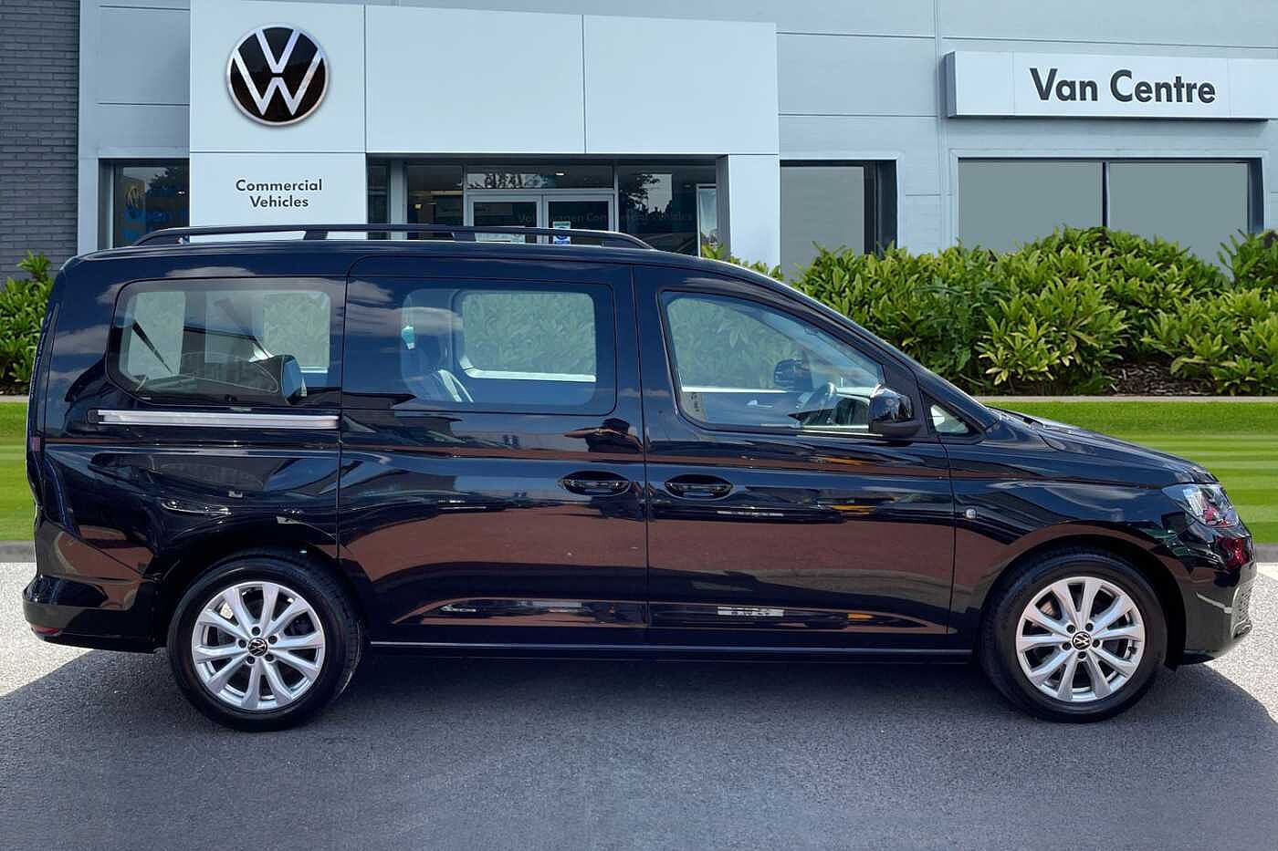Volkswagen Caddy Maxi Diesel Estate 2.0 TDI 122PS Life 5dr DSG Auto 7 Seats-NAV