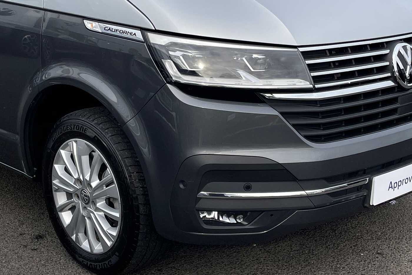 Volkswagen California Diesel Estate 2.0 TDI 150PS Ocean 4dr DSG-2-Tone Paint