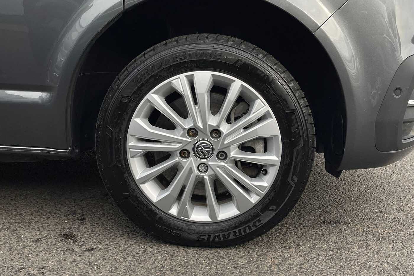Volkswagen California Diesel Estate 2.0 TDI 150PS Ocean 4dr DSG-2-Tone Paint
