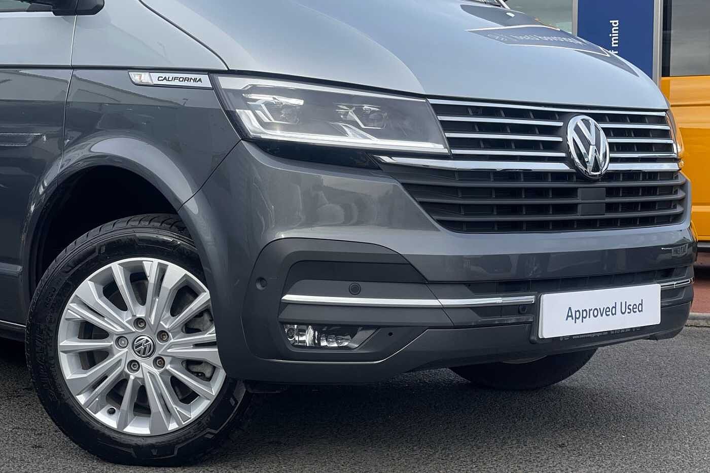 Volkswagen California Diesel Estate 2.0 TDI 150PS Ocean 4dr DSG-2-Tone Paint