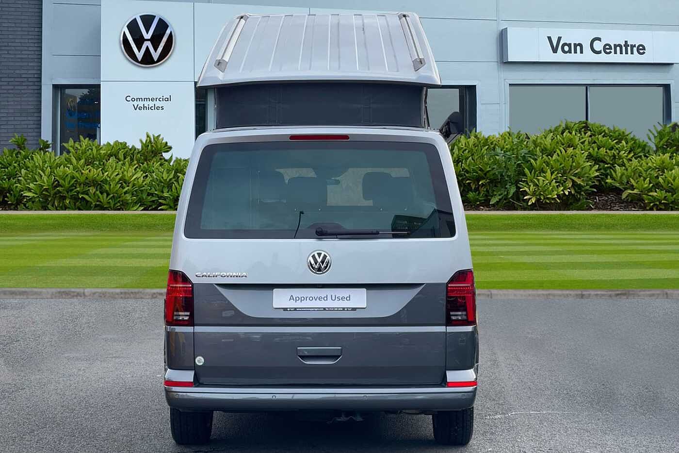 Volkswagen California Diesel Estate 2.0 TDI 150PS Ocean 4dr DSG-2-Tone Paint