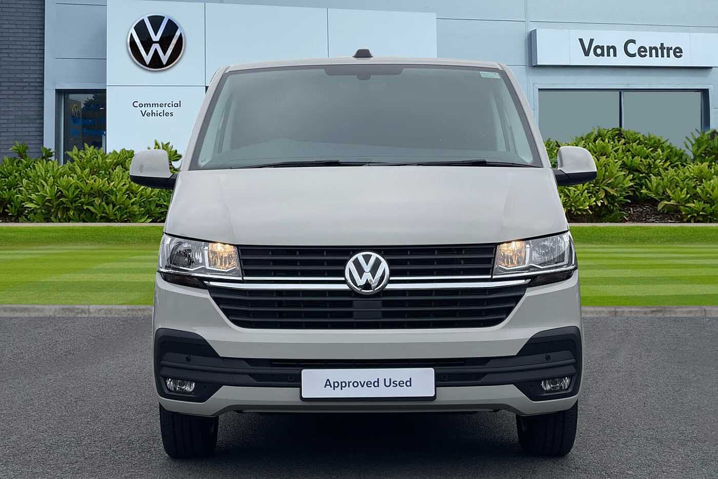 Volkswagen Transporter 2.0TDI 110ps T28 Highline BMT SWB-LED's-Delivery Miles 2023