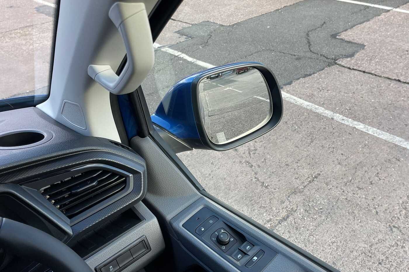 Volkswagen Transporter 2.0TDI 150ps DSG Auto T28 Highline BMT SWB-LED's/Tailgate-Delivery Miles 2023