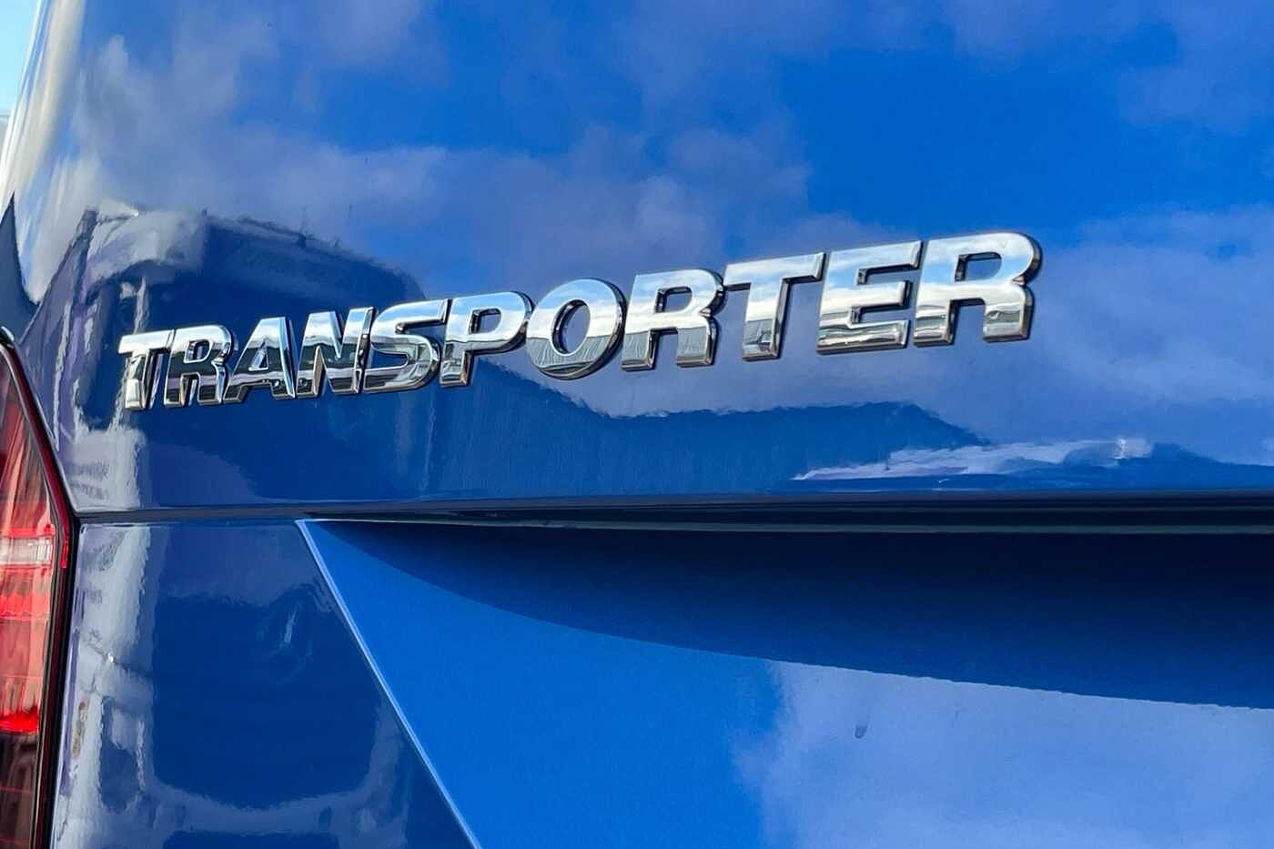 Volkswagen Transporter 2.0TDI 150ps DSG Auto T28 Highline BMT SWB-LED's/Tailgate-Delivery Miles 2023
