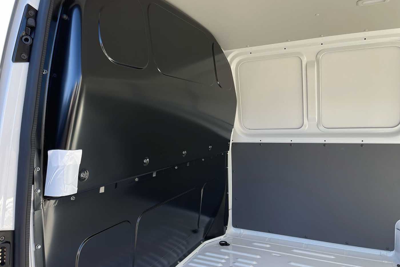 Volkswagen Transporter 2.0TDI 150ps T28 Highline BMT SWB-LED's-Delivery Miles 2023 DSG Auto