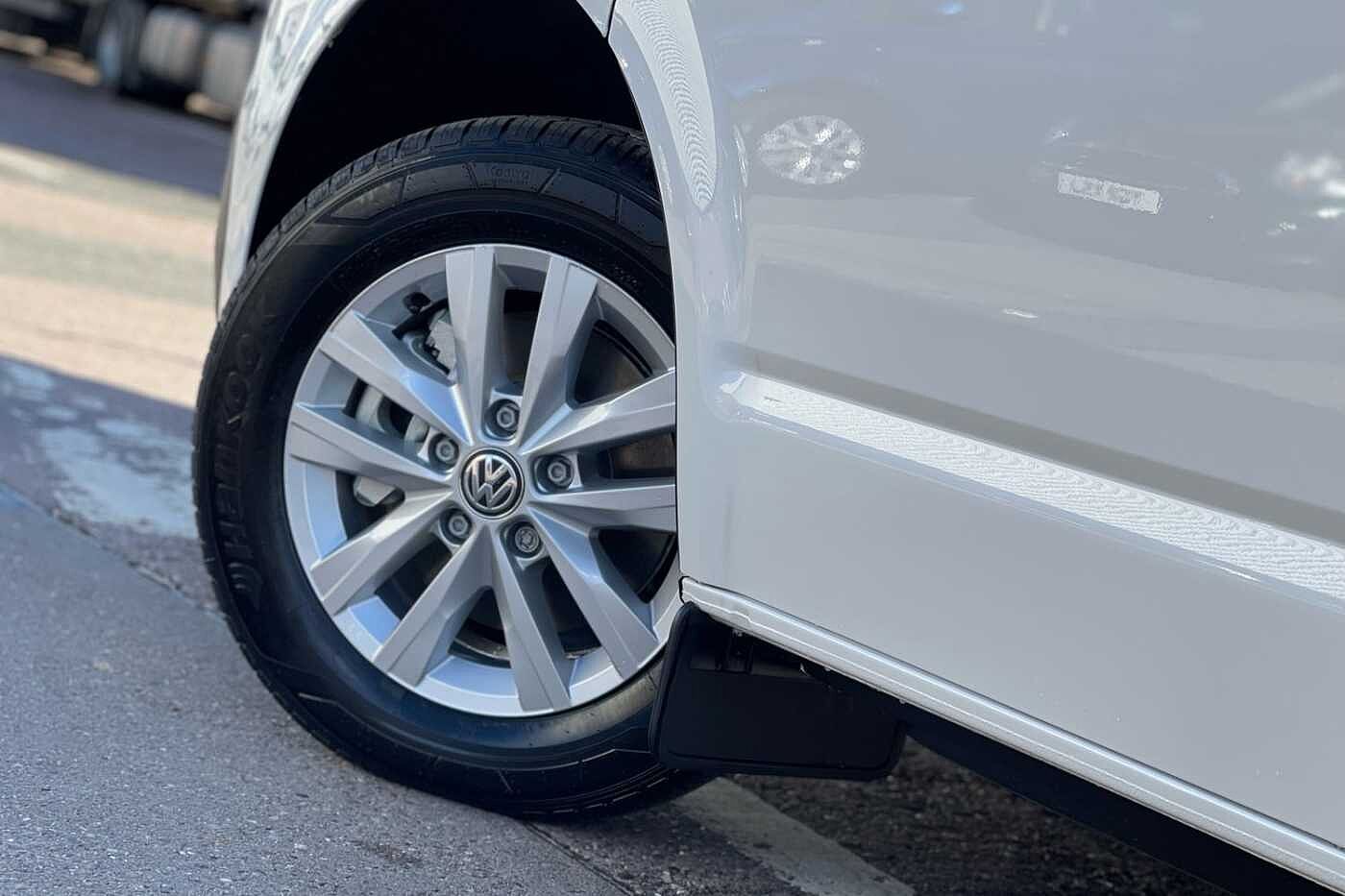 Volkswagen Transporter 2.0TDI 150ps T28 Highline BMT SWB-LED's-Delivery Miles 2023 DSG Auto