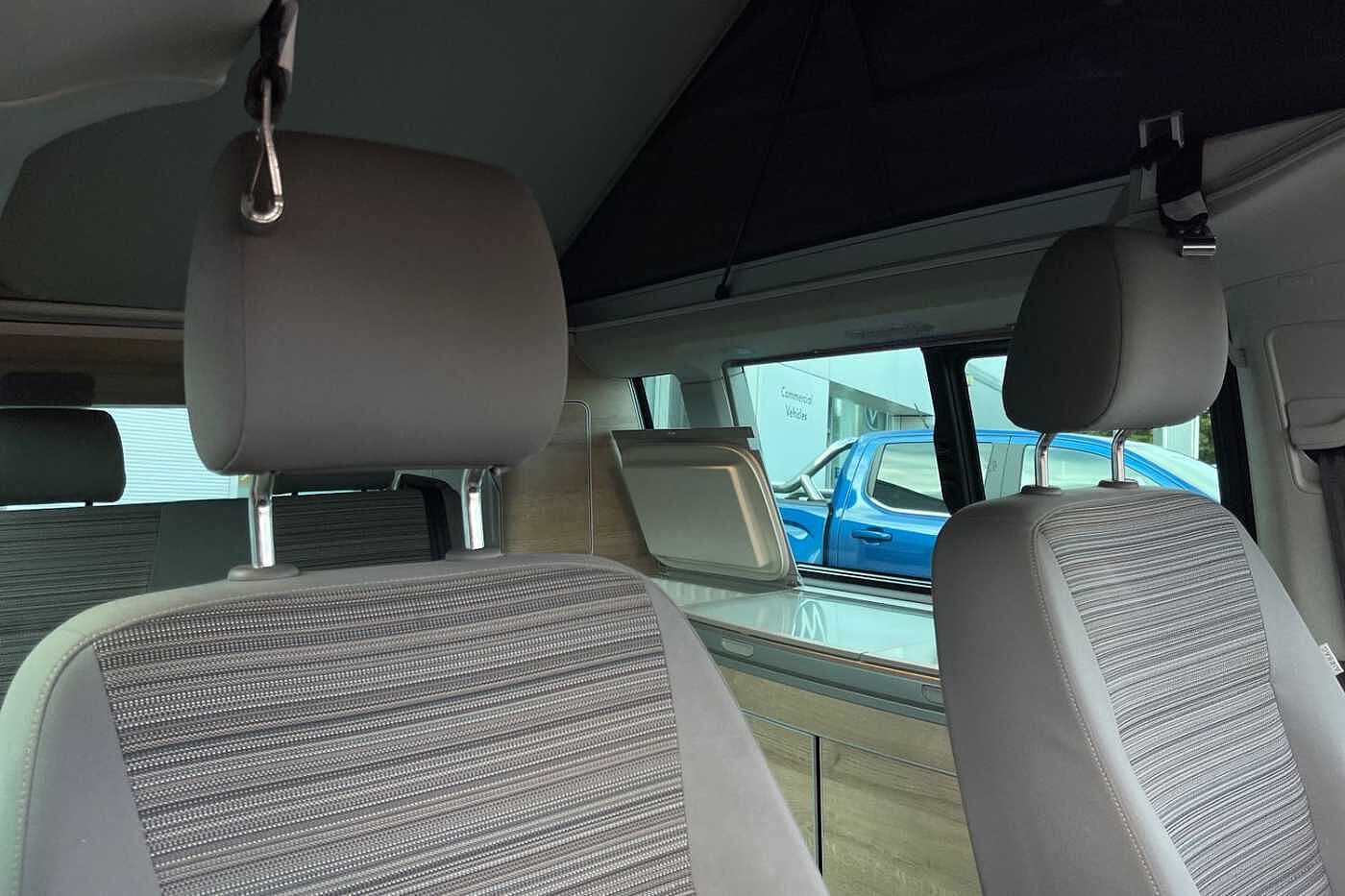 Volkswagen California Diesel Estate 2.0 TDI Coast 4dr DSG 2-Tone