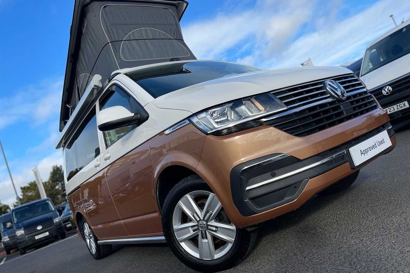 Volkswagen California Diesel Estate 2.0 TDI Coast 4dr DSG 2-Tone