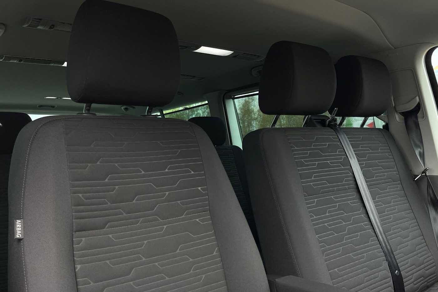 Volkswagen Transporter Shuttle SE LWB 150 PS 2.0 TDI 7sp DSG 9 Seats + NAV + 3 Zone AC