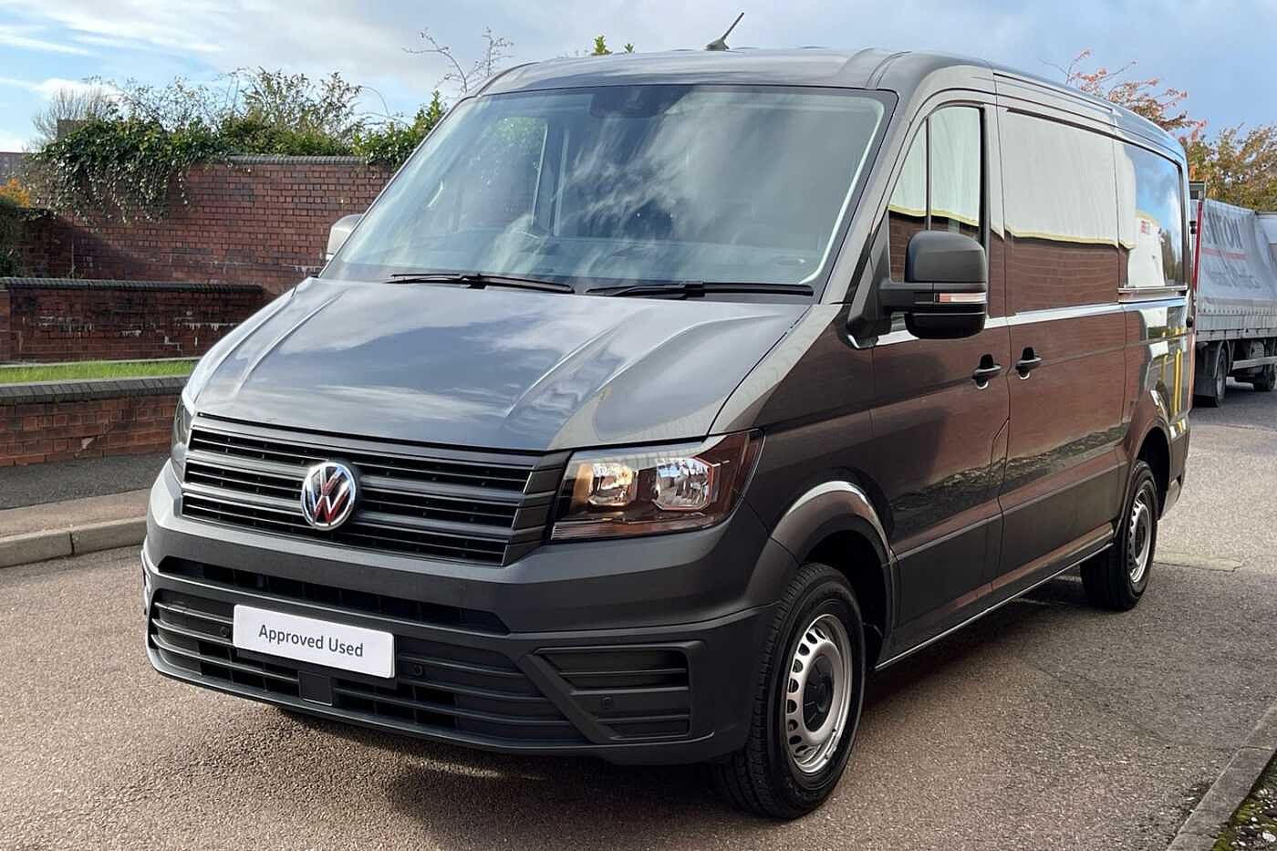 Volkswagen Crafter CR35 Trendline MWB 177PS 2.0 TDI FWD-Business Pack -Delivery Miles-LOW ROOF