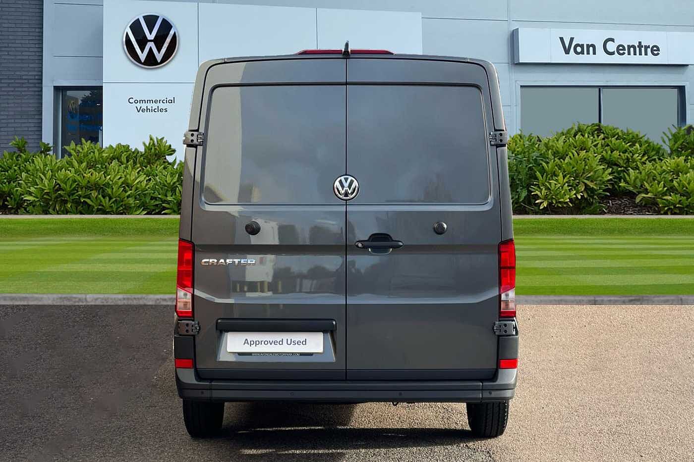 Volkswagen Crafter CR35 Trendline MWB 177PS 2.0 TDI FWD-Business Pack -Delivery Miles-LOW ROOF