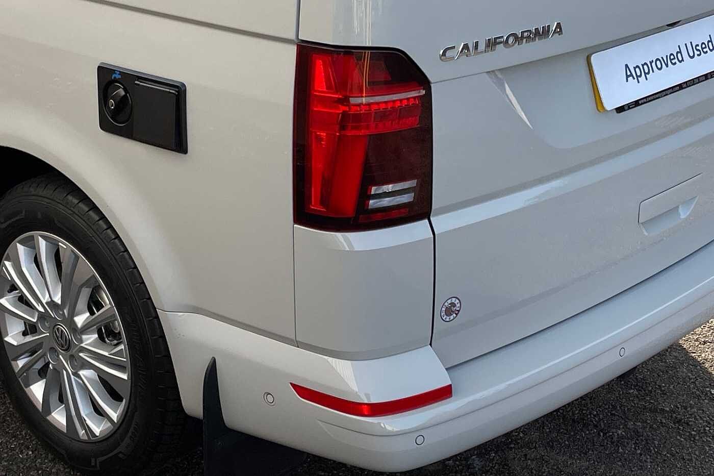 Volkswagen California Diesel Estate 2.0 TDI Ocean 4dr DSG Auto-Detachable Tow Bar