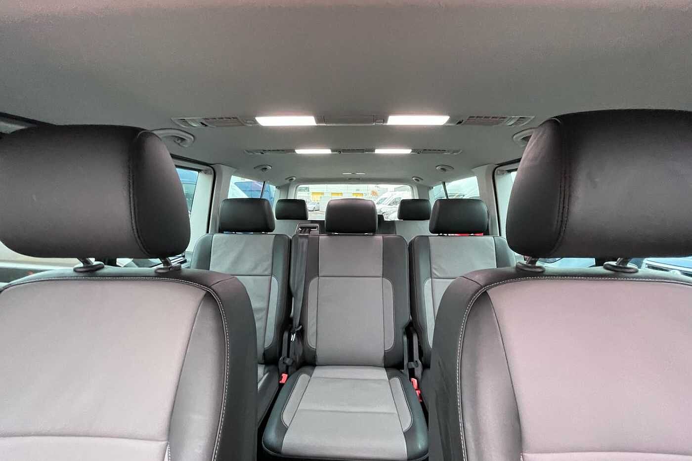 Volkswagen Transporter Shuttle T32 LWB Diesel 2.0 TDI 204PS SE Minibus DSG 8 Seats-Great Spec