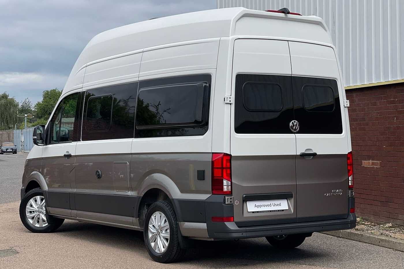 Volkswagen Grand California Diesel Estate 2.0 TDI 600 5dr Tip Auto 3.88T-4 Berth-2023-Delivery Miles-Amazing Spec!