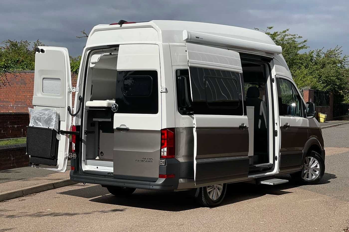 Volkswagen Grand California Diesel Estate 2.0 TDI 600 5dr Tip Auto 3.88T-4 Berth-2023-Delivery Miles-Amazing Spec!
