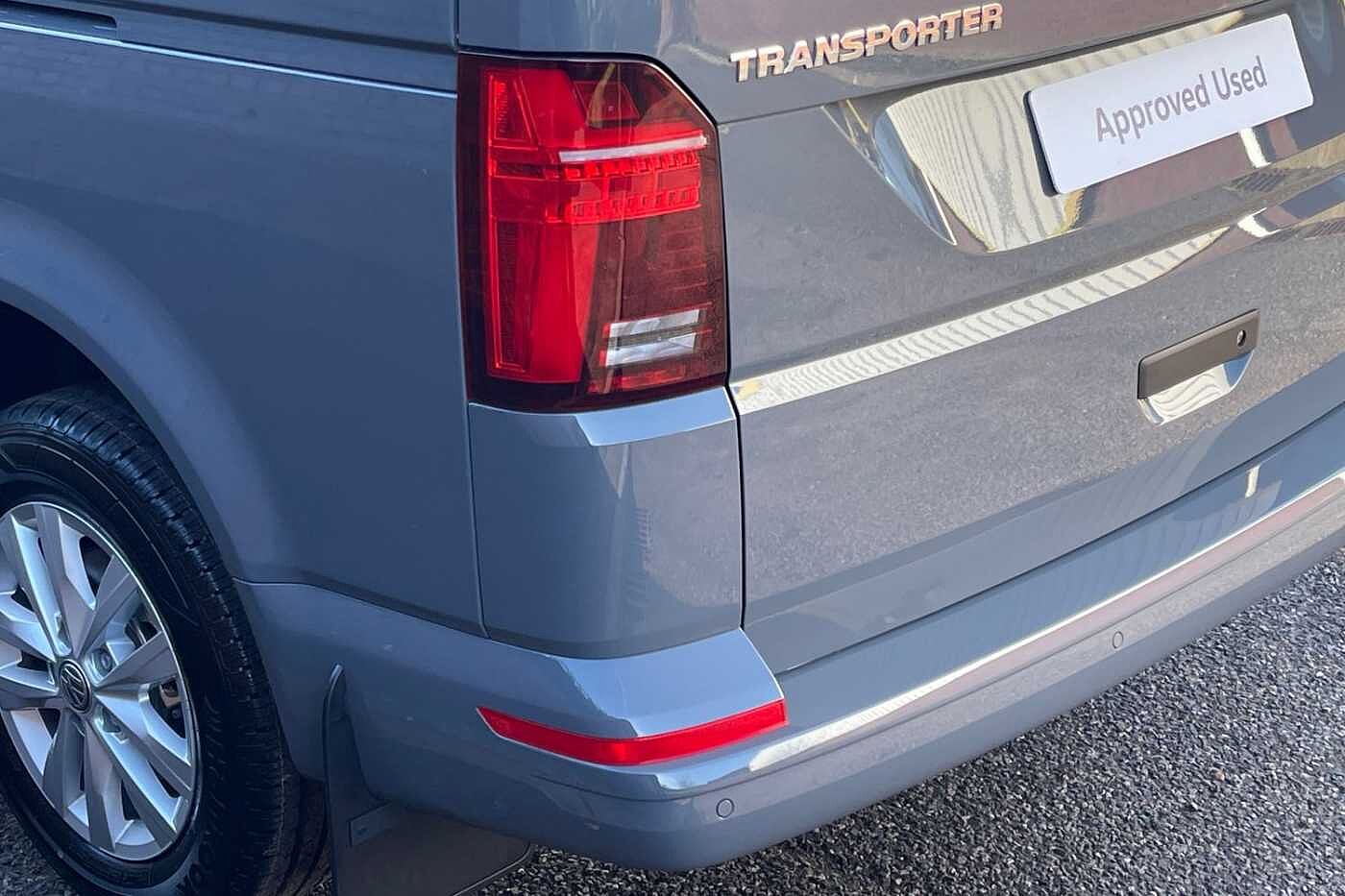 Volkswagen Transporter T30 LWB Diesel 2.0 TDI 150 Highline LWB DSG Auto-NAV-LED's-Tailgate-2023