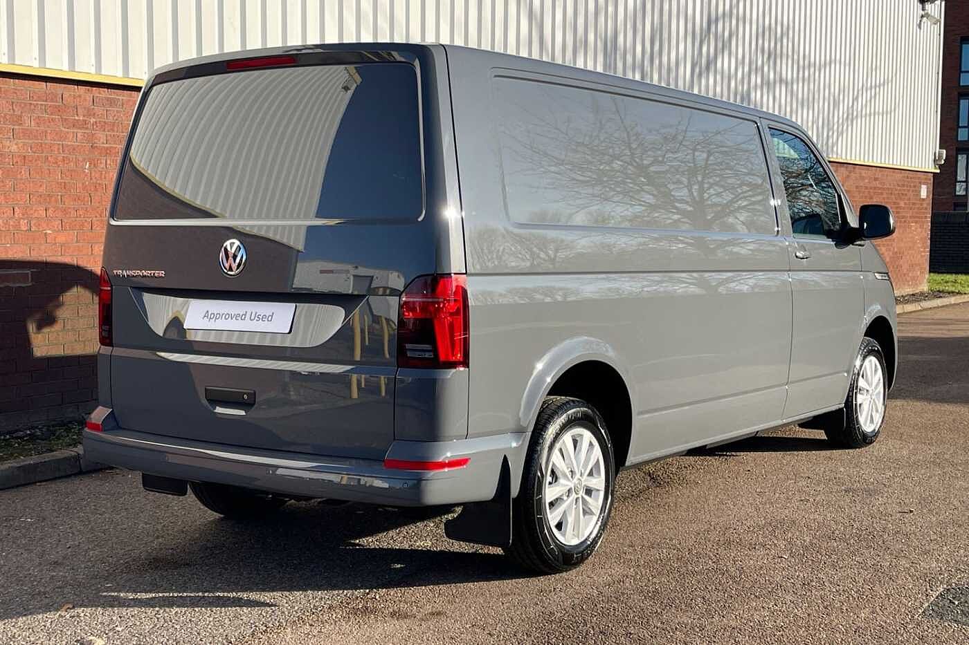 Volkswagen Transporter T30 LWB Diesel 2.0 TDI 150 Highline LWB DSG Auto-NAV-LED's-Tailgate-2023