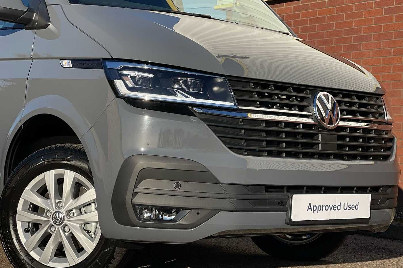 Volkswagen Transporter T30 LWB Diesel 2.0 TDI 150 Highline LWB DSG Auto-NAV-LED's-Tailgate-2023