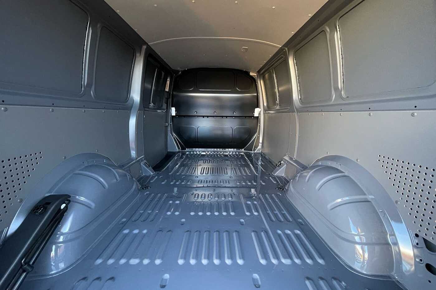 Volkswagen Transporter T30 LWB Diesel 2.0 TDI 150 Highline LWB DSG Auto-NAV-LED's-Tailgate-2023