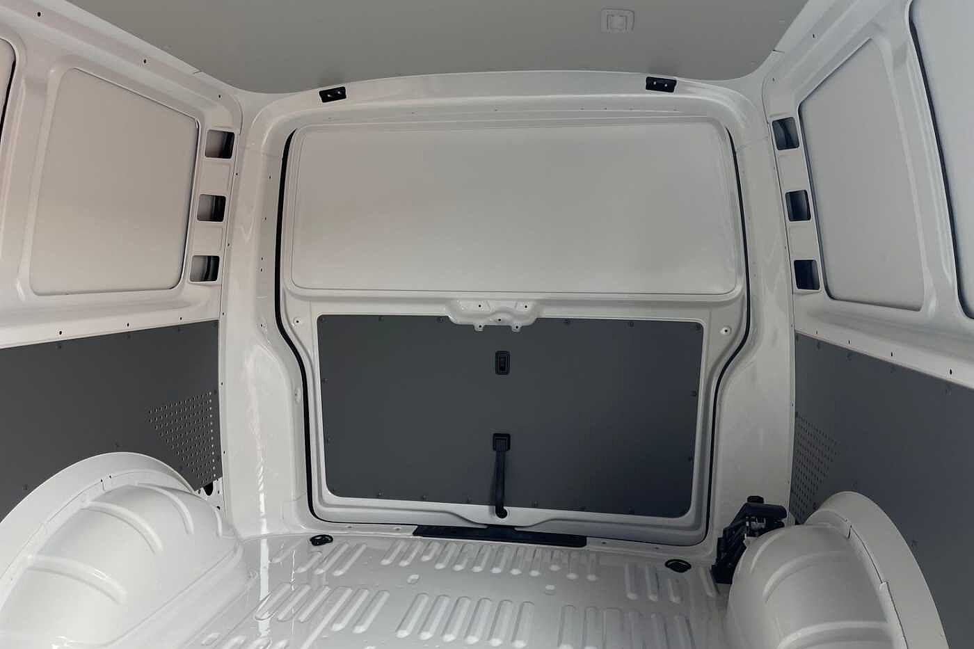 Volkswagen Transporter T30 LWB Diesel 2.0 TDI 150 Highline LWB DSG Auto-NAV-LED's-Tailgate-2023