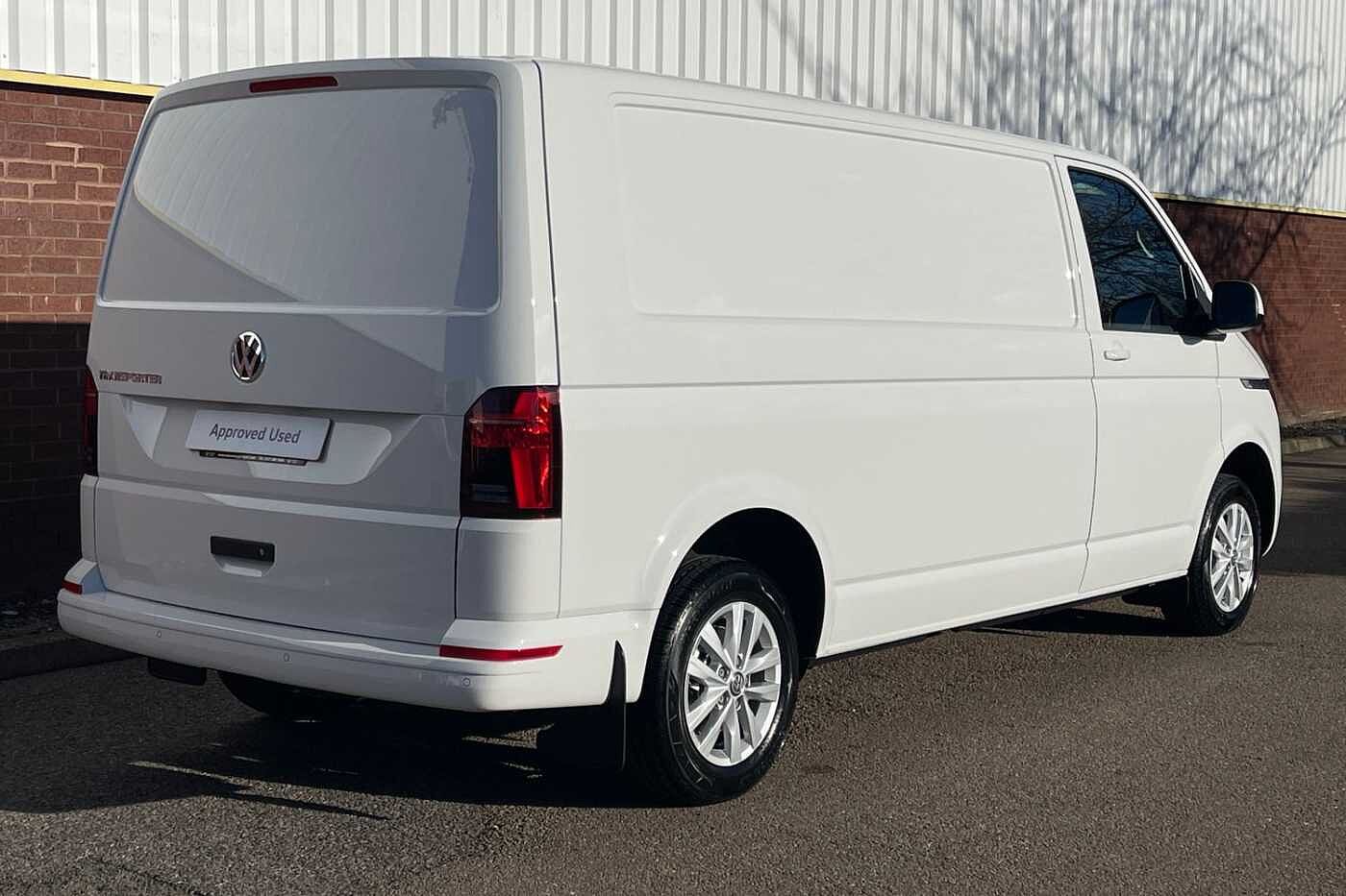 Volkswagen Transporter T30 LWB Diesel 2.0 TDI 150 Highline LWB DSG Auto-NAV-LED's-Tailgate-2023