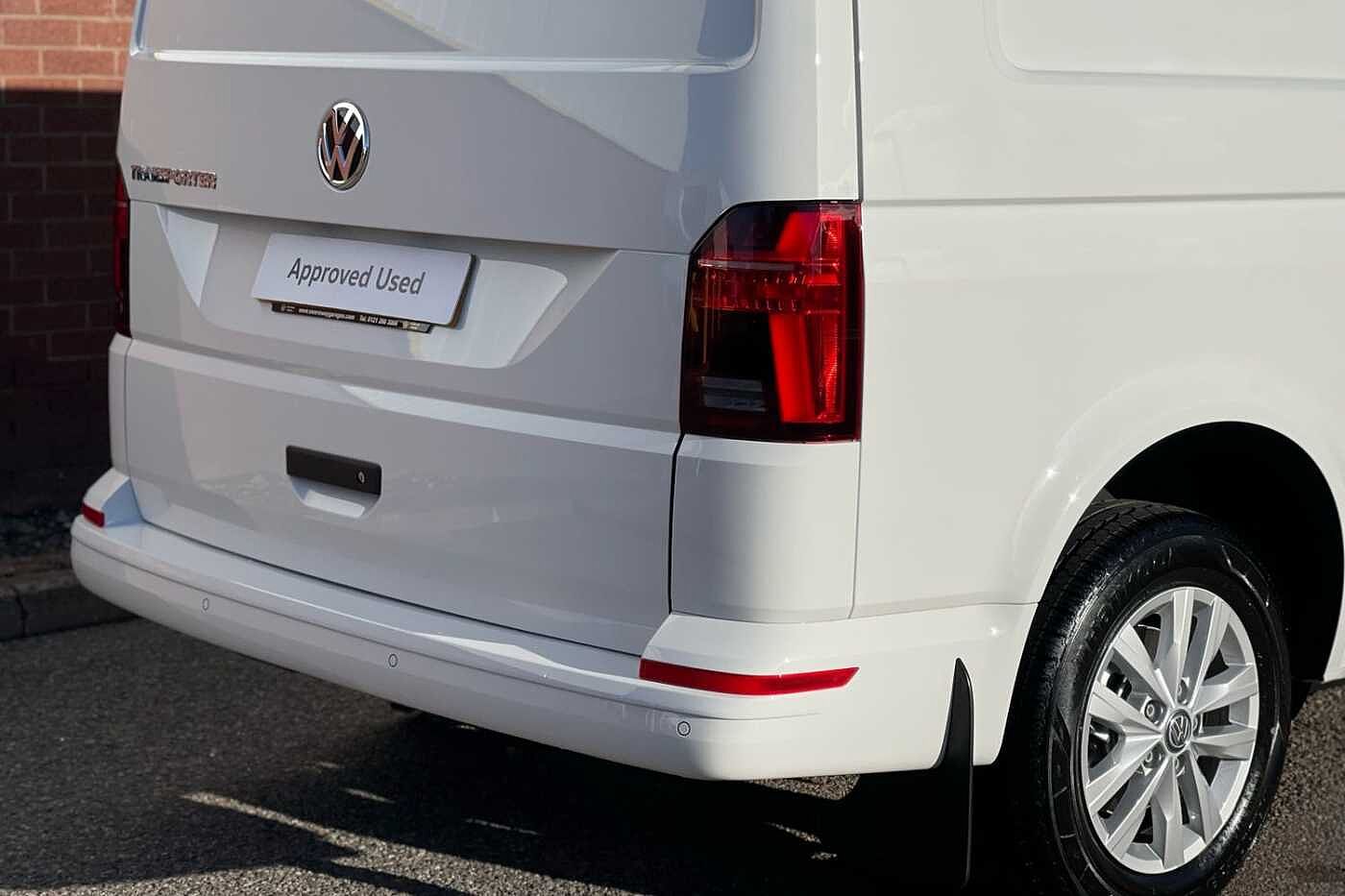 Volkswagen Transporter T30 LWB Diesel 2.0 TDI 150 Highline LWB DSG Auto-NAV-LED's-Tailgate-2023