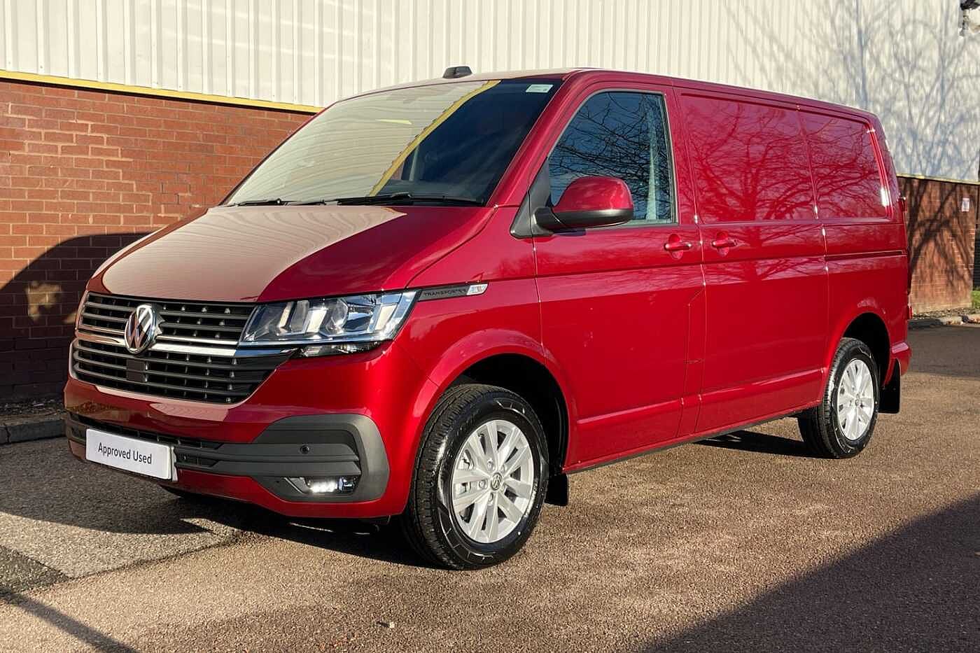 Volkswagen Transporter 2.0TDI 110ps T28 Highline BMT SWB--Delivery Miles