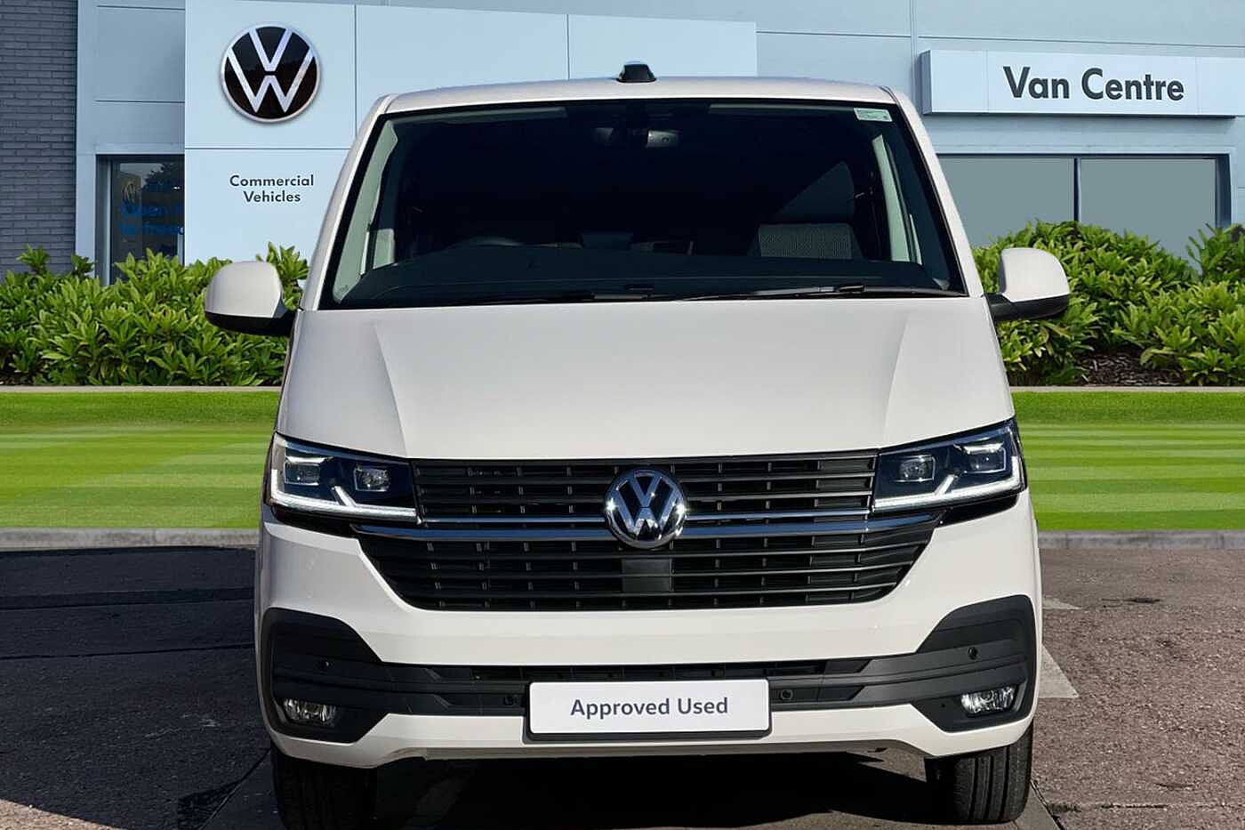 Volkswagen Transporter 2.0TDI 110ps T28 Highline BMT SWB--Delivery Miles +LED's/Camera