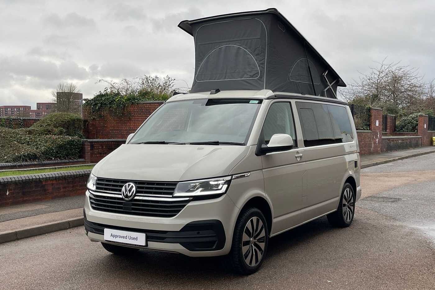 Volkswagen California Beach Camper SWB 150 PS 2.0 TDI 7sp DSG + Night Heater-Delivery Miles