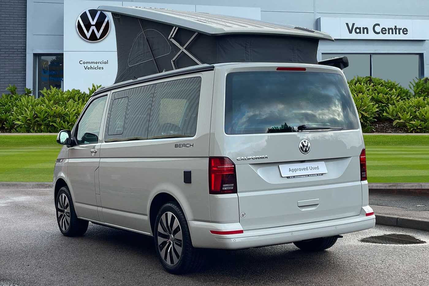 Volkswagen California Beach Camper SWB 150 PS 2.0 TDI 7sp DSG + Night Heater-Delivery Miles