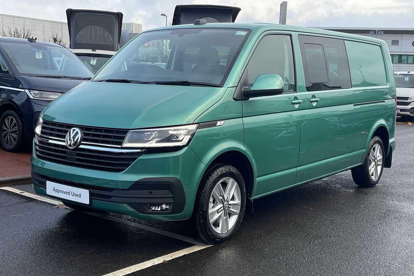 Volkswagen Transporter T32 LWB Kombi Highline 2.0 TDI 150PS DSG-Delivery Miles-Great Spec!