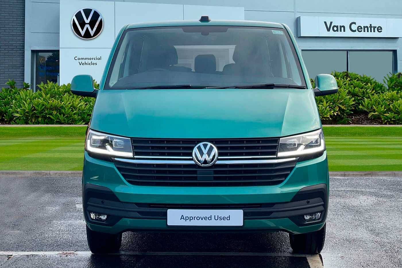 Volkswagen Transporter T32 LWB Kombi Highline 2.0 TDI 150PS DSG-Delivery Miles-Great Spec!